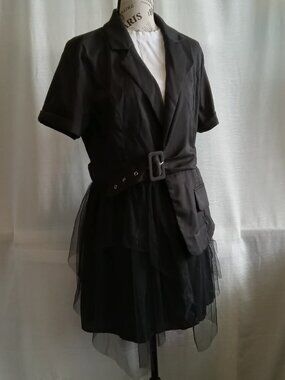 Black dress-like jacket with short sleeves, belt and tulle skirt Unique style